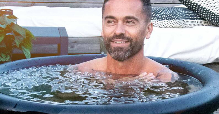 Piscinele cu morse sunt cea mai recentă tendință în sporturile de iarnă. Merită să cumpărați o astfel de piscină?