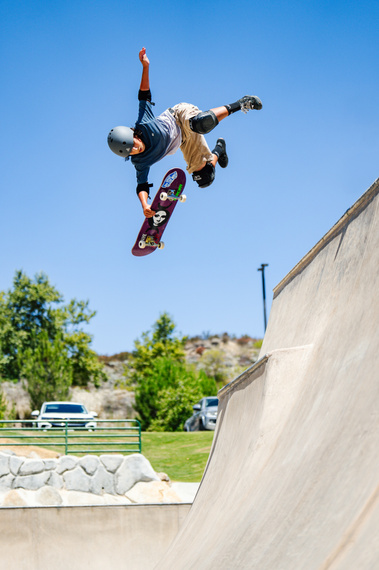 Cască Triple Eight Deep Cover Black Matte