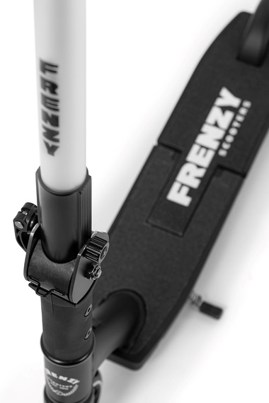 Frenzy Flex Recreational Urban Scooter negru și argintiu 120 mm