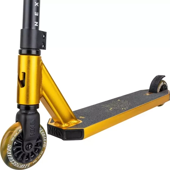 Stunt Aluminiu Scuter ușor pentru tineri rideri NKD Next Generation Stunt Gold wys. 79,4 cm