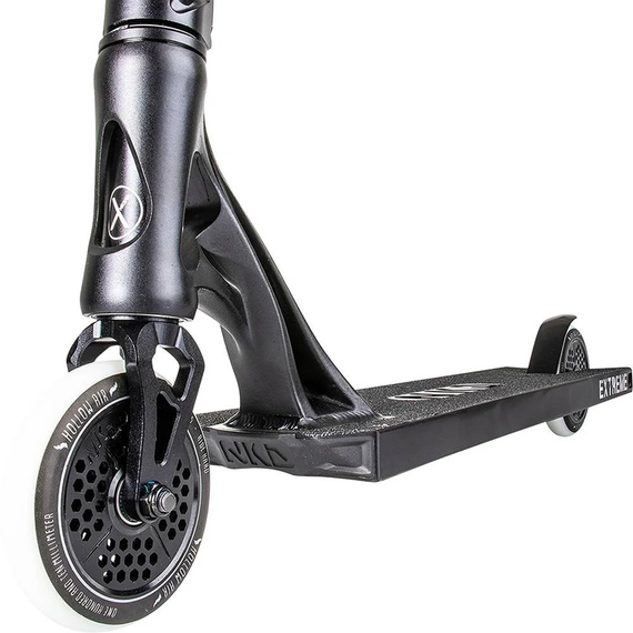 Performanță Scooter mare aluminiu ușor larg ghidon și platformă NKD Extreme negru wys. 91 cm