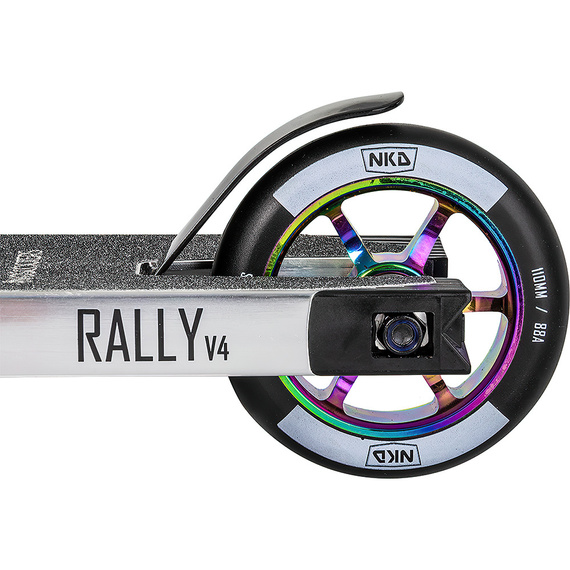 Scuter de performanță NKD Rally V4 Silver și Rainbow wys. 79 cm