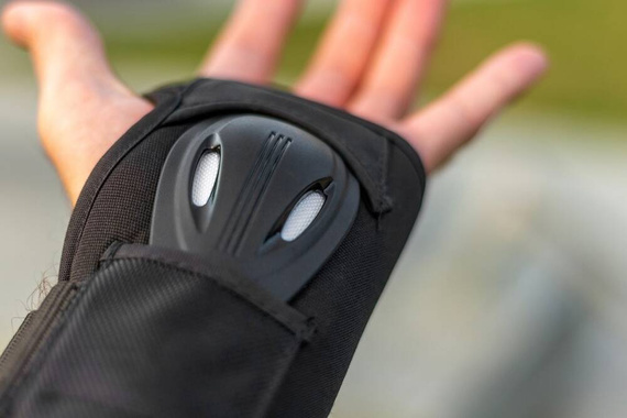 REKD Pro Wrist Guards L Negru