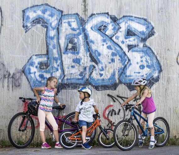 Bicicletă ușoară pentru copii KUbikes 24S Turquoise Red