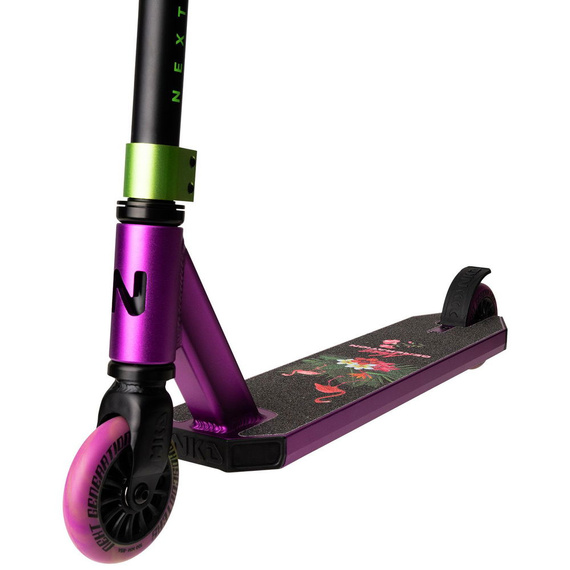 NKD Next Generation Scuter negru și violet din aluminiu de înaltă performanță Ușor pentru tinerii piloți. 79,4 cm