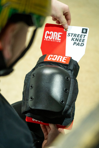 Protecții pentru genunchi CORE Street Skate Knee Pads Negru-Gri
