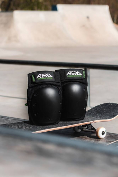 Genunchiere REKD Energy Ramp Negru