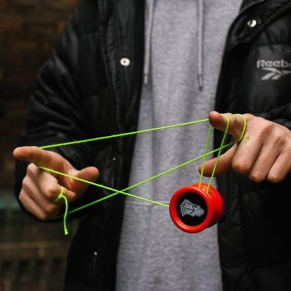 Yoyo set pentru începători YoYoFactory ONE + Suport Yoyo + 10 corzi