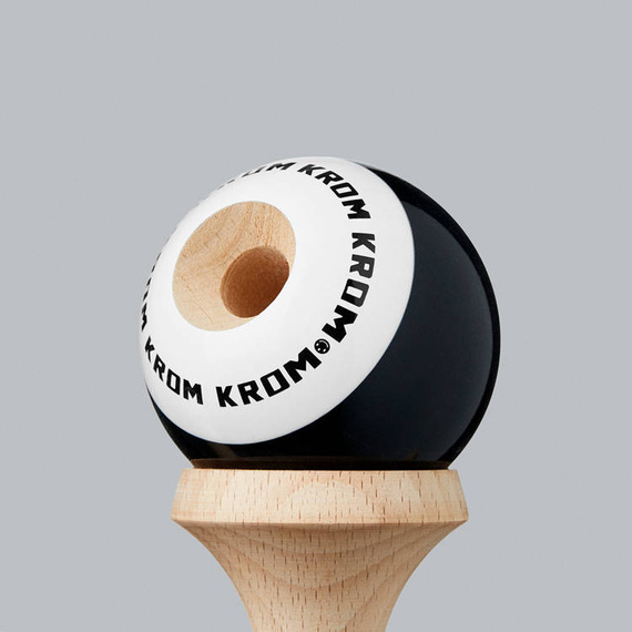 Kendama Krom POP LOL Negru