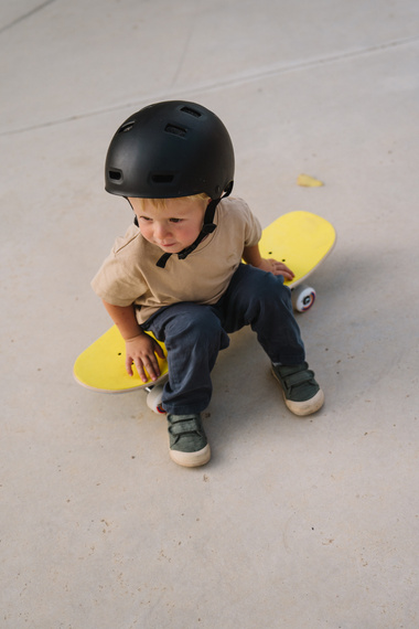 Tricks MINI Baby Monster skateboard pentru copii 8.25″