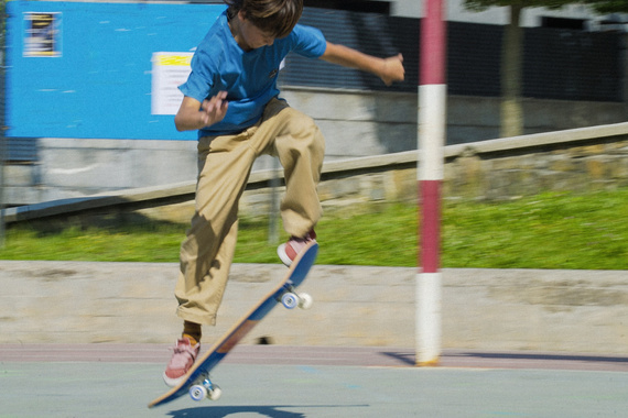 Skateboard pentru copii Trucuri MIDI Monștri 7.75"