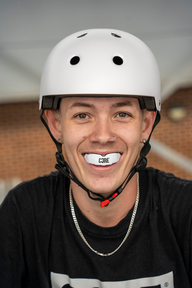 Apărător bucal CORE Protection Mouth Guard Gum Shield Alb