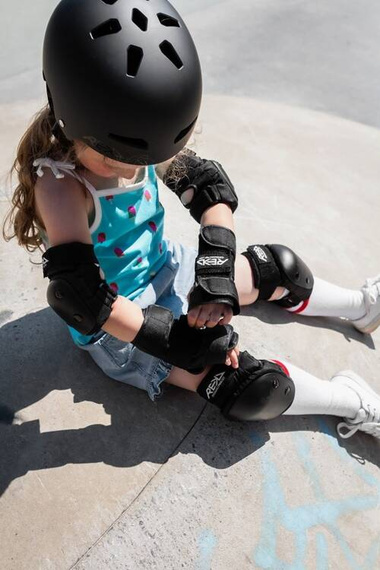 REKD Junior Heavy Duty Triple Pad Set M Negru