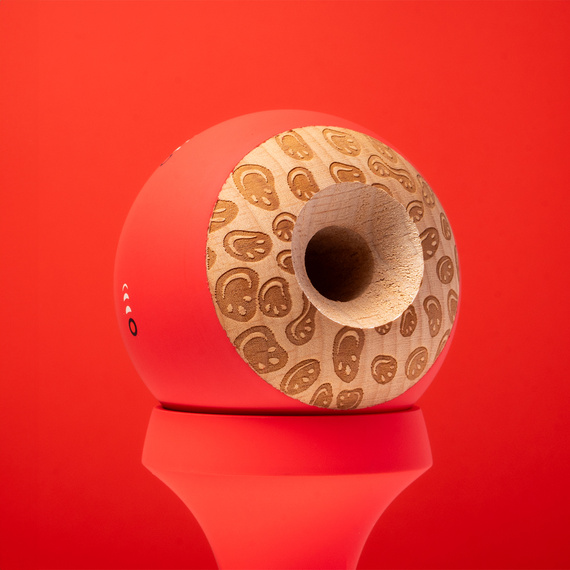 Kendama KROM Kolor Roșu