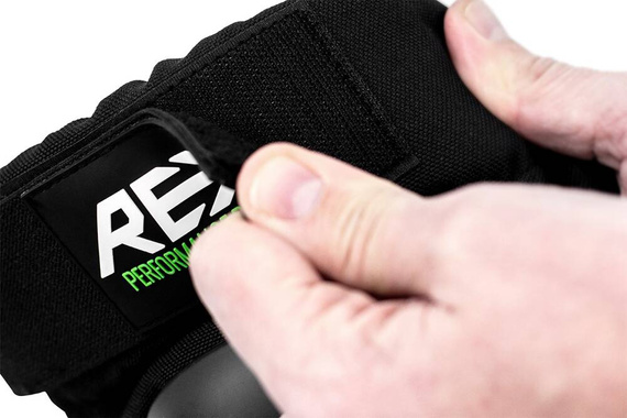 Genunchiere REKD Energy Ramp Negru