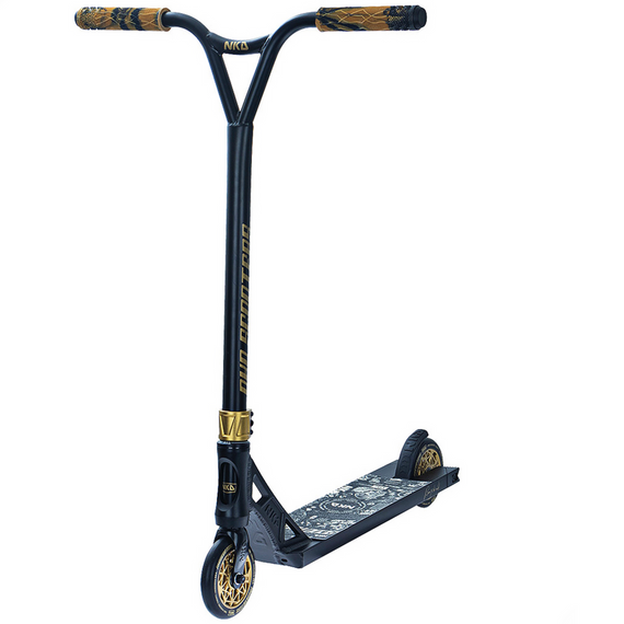 Performanță Scuter stradal ușor NKD GAS negru și aur wys. 85 cm