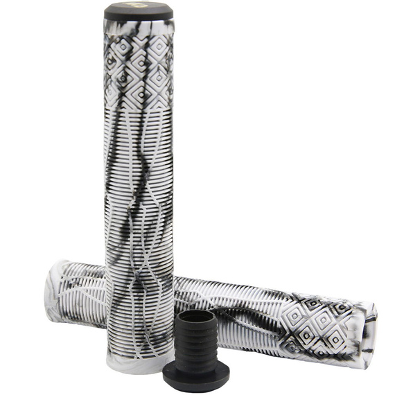 NKD GOAT Stunt Scooter Grips negru și alb 163 mm