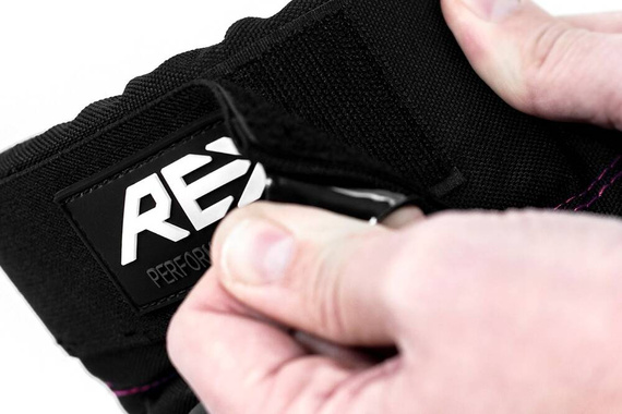 Genunchiere REKD Ramp negru roz