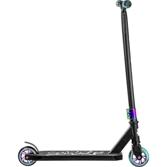 Scuter de performanță Story Bandit DOS Negru și Rainbow High. 81 cm