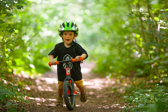 Bicicletă ușoară de cross-country pentru copii KUbikes 12 Green