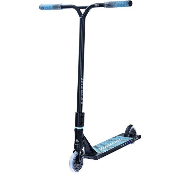 Scuter de performanță NKD Extreme Wys negru și argintiu. 91 cm