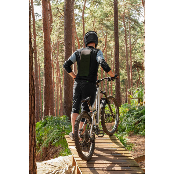 Genunchiere REKD Ramp Negru