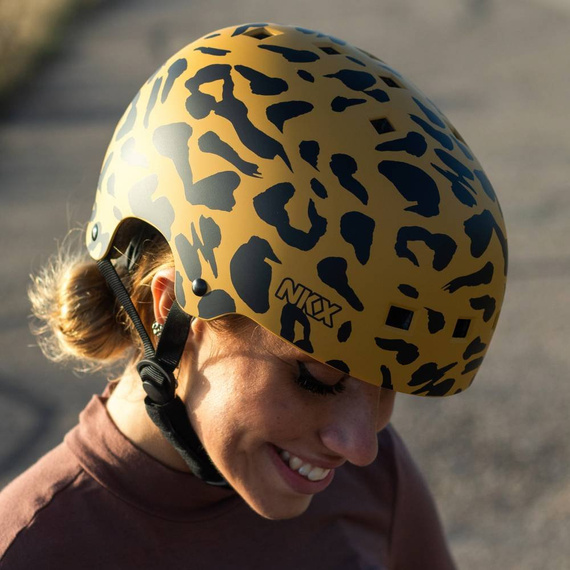 Cască de skateboarding NKX Brain Saver Leopard negru și maro