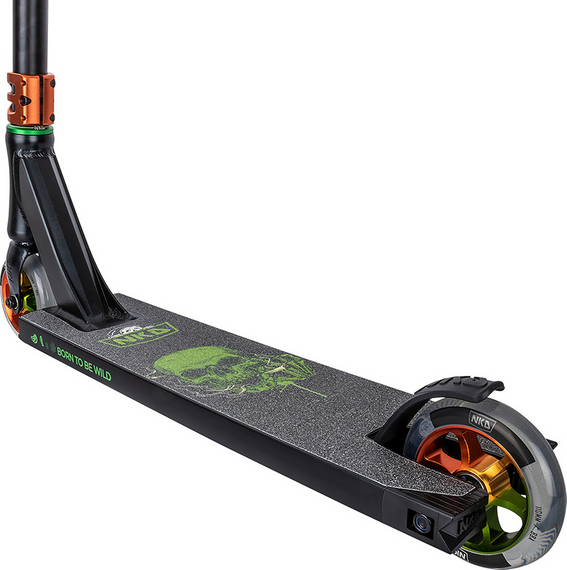 Scuter de înaltă performanță NKD Rally V4 Rasta. 79 cm