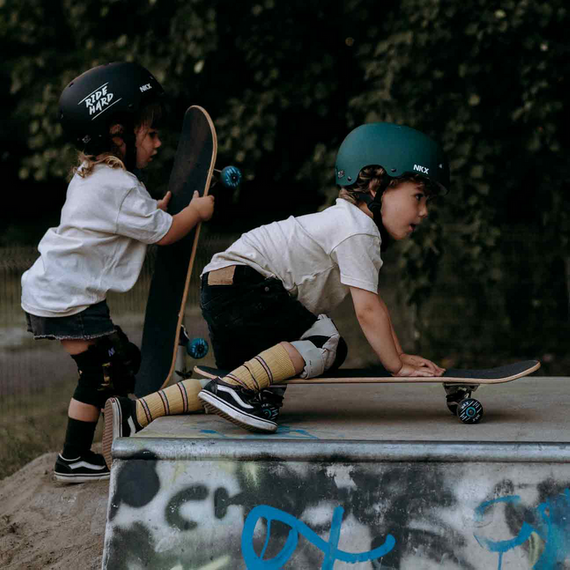 NKX Brain Saver Cască de skateboard Candy Fade albastru și galben