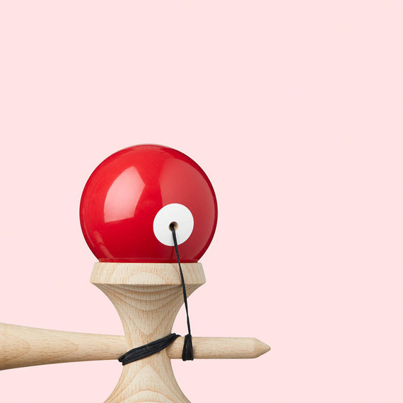 Kendama Krom POP LOL Roșu