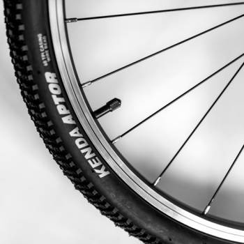 Superlekki rower dla dzieci KUbikes 20L Czarny