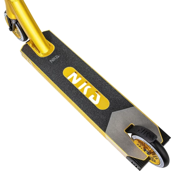 NKD Fuel Lightweight Street Performance Scooter Gold Wys. 84 cm