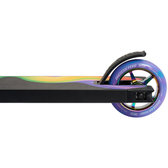 Scuter de performanță NKD Rally V4 Negru & Rainbow wys. 83 cm