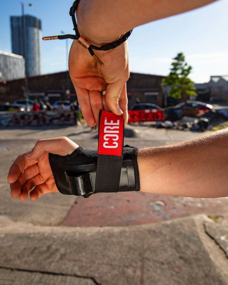 Protecții pentru încheieturi CORE Classic Skate Wrist Guards Negre