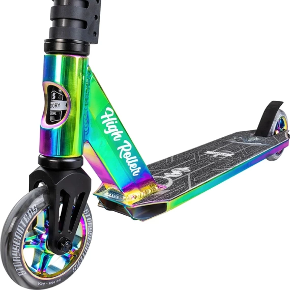 Cascadorie scuter Story High Roller Rainbow High. 84 cm