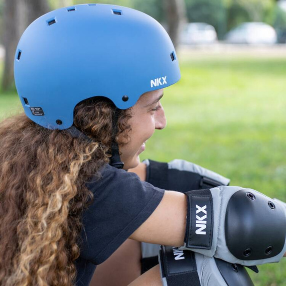 Cască de skateboarding NKX Brain Saver Navy L