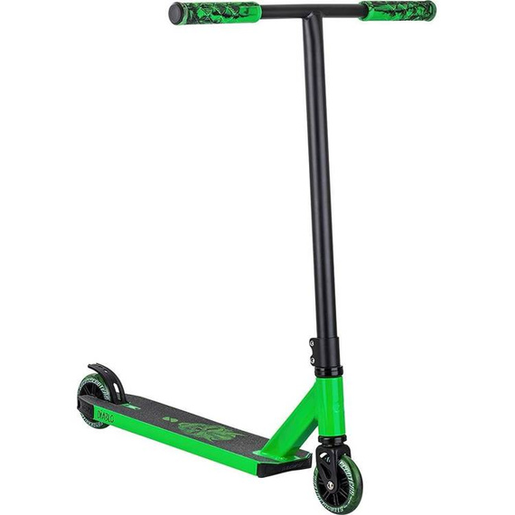 Story Diablo negru și var Scooter de înaltă performanță. 78 cm
