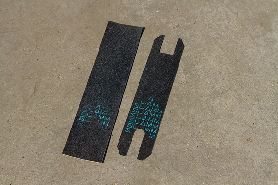 Șmirghel pentru scuter Slamm Griptape Pyramid