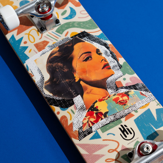 Complete Hi Skateboards Lucky Skateboard 8.0"