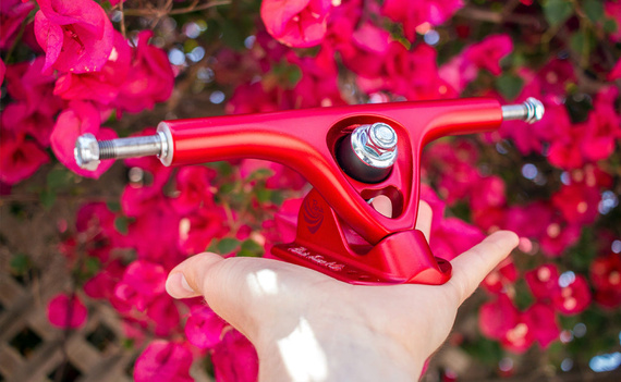Longboard Trucks Paris V3 180 mm 50° Longboard Trucks Scarlet Red