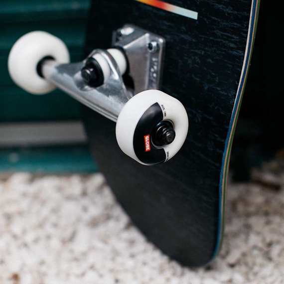 Skateboard Globe G1 Supercolor - Negru/Pond 8.125"