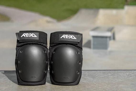 Genunchiere REKD Ramp XL Negru