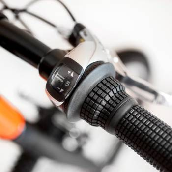 Lekki rower dla dzieci KUbikes 24S Czarny