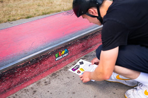 Urban Sports Sticker Pack Sheet A4 - 2 buc. (versiunile A și B)