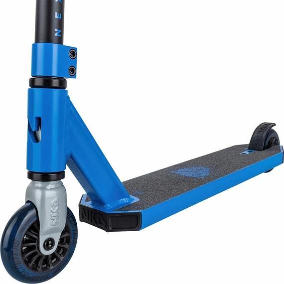 NKD Next Generation Raw Blue wys Scuter ușor de performanță din aluminiu pentru tineri piloți. 79,4 cm