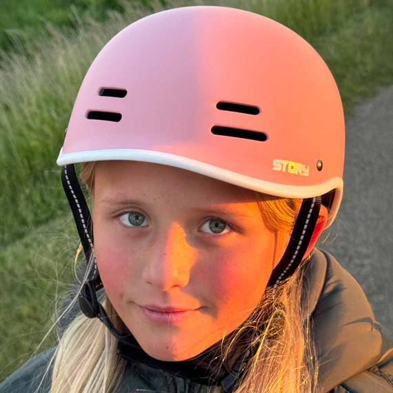 Story Retro Certified Helmet Roz