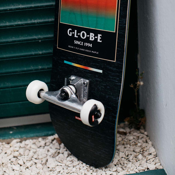 Skateboard Globe G1 Supercolor - Negru/Pond 8.125"