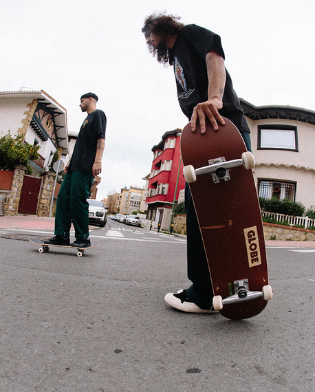 GLOBE Goodstock Skateboard negru Camo 8.5"