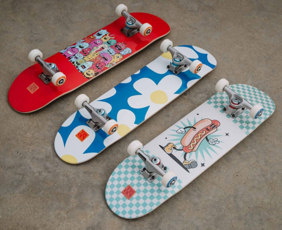 Skateboard pentru copii Trucuri MIDI Monștri 7.75"
