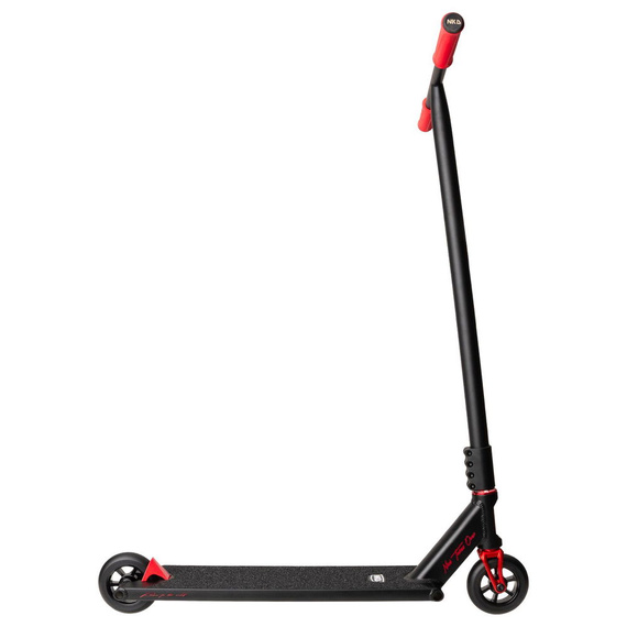 Scuter de performanță NKD Mono negru și roșu wys. 89 cm